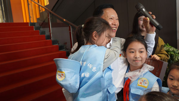 heying.jpg heying.jpg